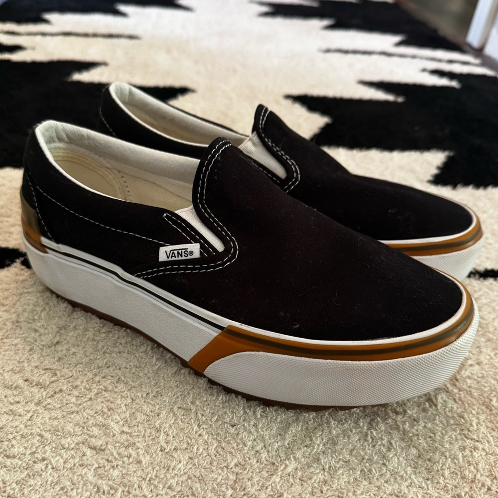 Vans stacked Black and White Sneakers with Brown Accents - Picture 13 of 13